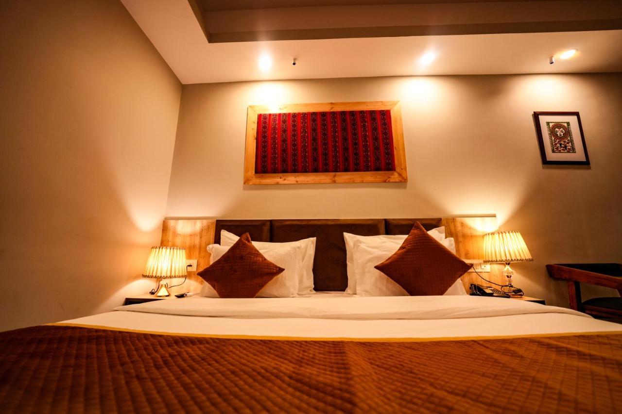 Hotel Square One By D'Polo Dharamshala Exterior photo