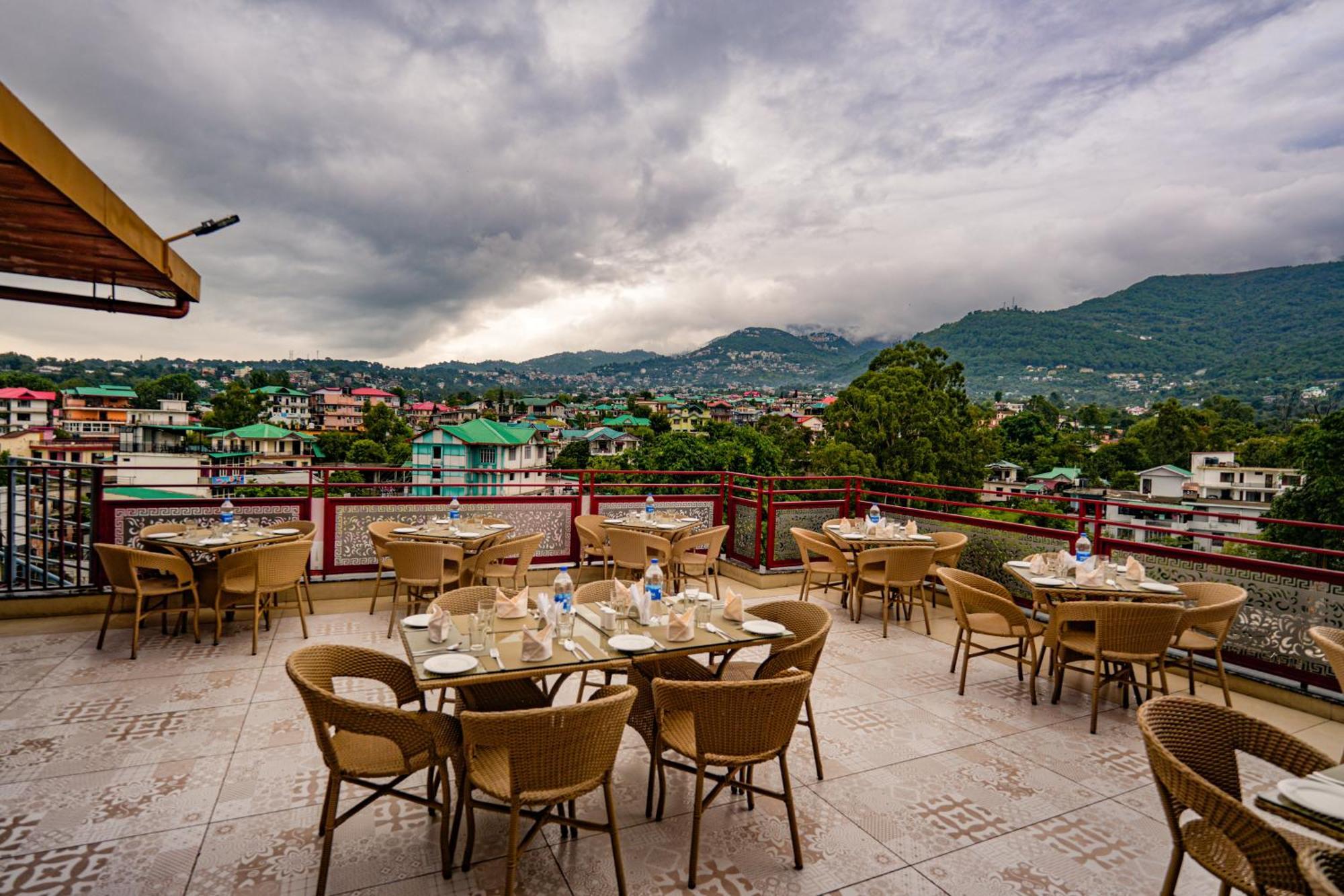 Hotel Square One By D'Polo Dharamshala Exterior photo